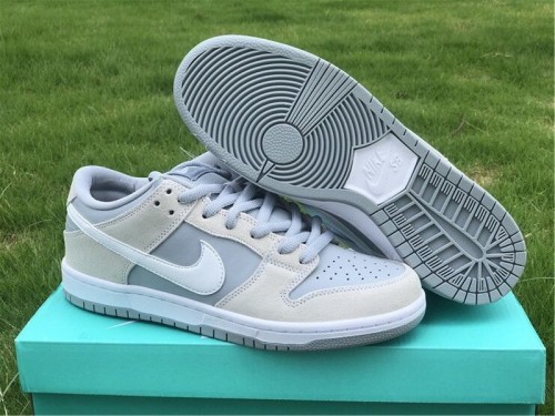 Authentic Nike Dunk SB Low TRD AR0778-110 Women size