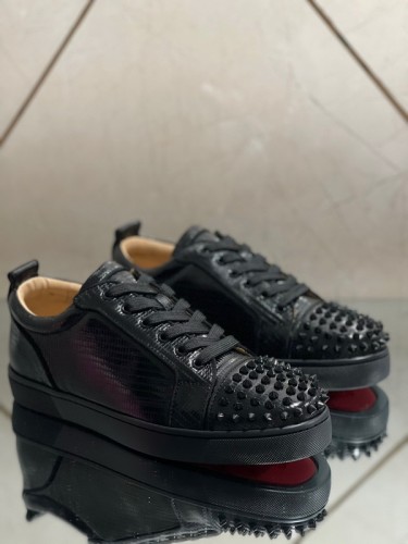 Super Max Christian Louboutin Shoes-2063