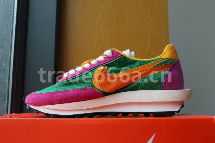 Authentic Sacai x Nike LVD Waffle Daybreak BV0073-301