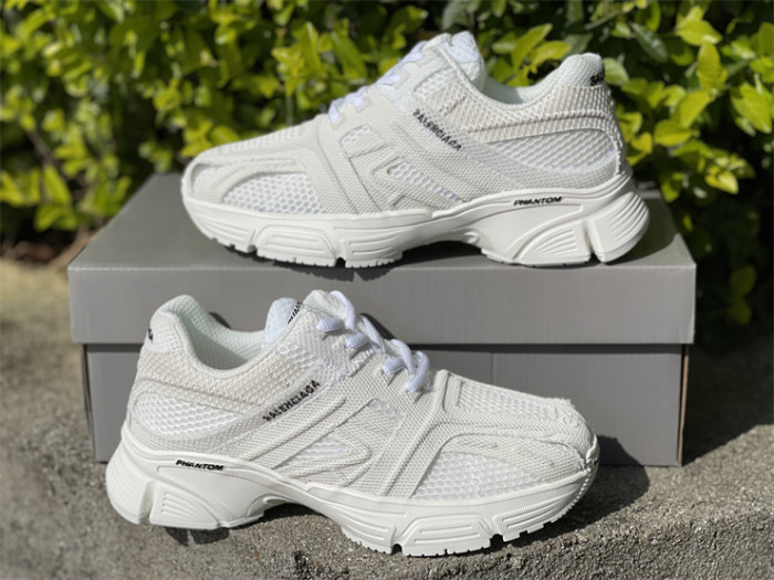 B 17FW Tripe-S High End Sneaker-275