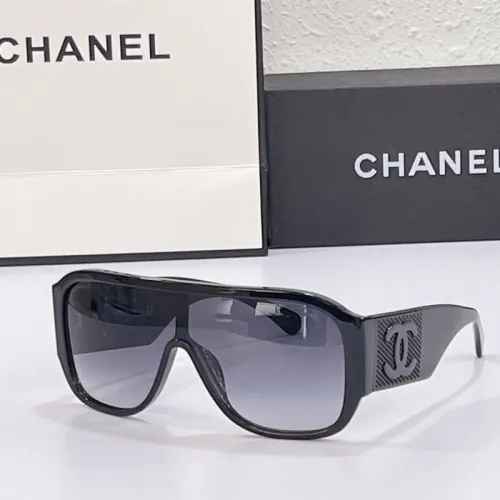 CHNL Sunglasses AAAA-376