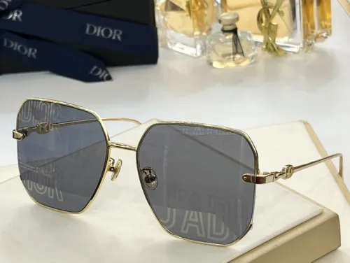 Dior Sunglasses AAAA-029