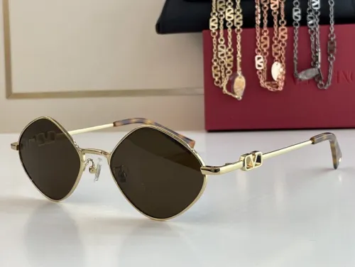 V Sunglasses AAAA-108