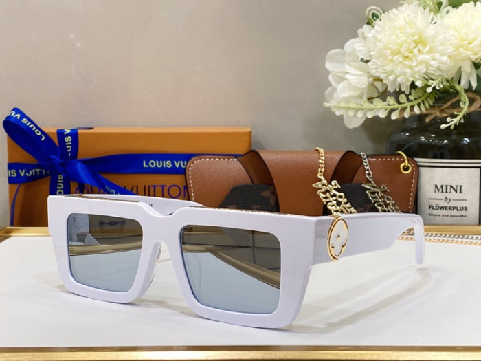 LV Sunglasses AAAA-547