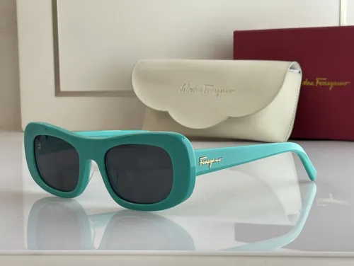 Ferragamo Sunglasses AAAA-627