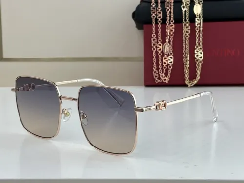 V Sunglasses AAAA-049