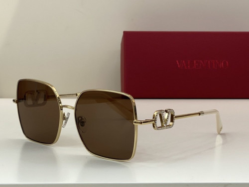 V Sunglasses AAAA-317