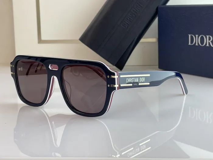Dior Sunglasses AAAA-1179