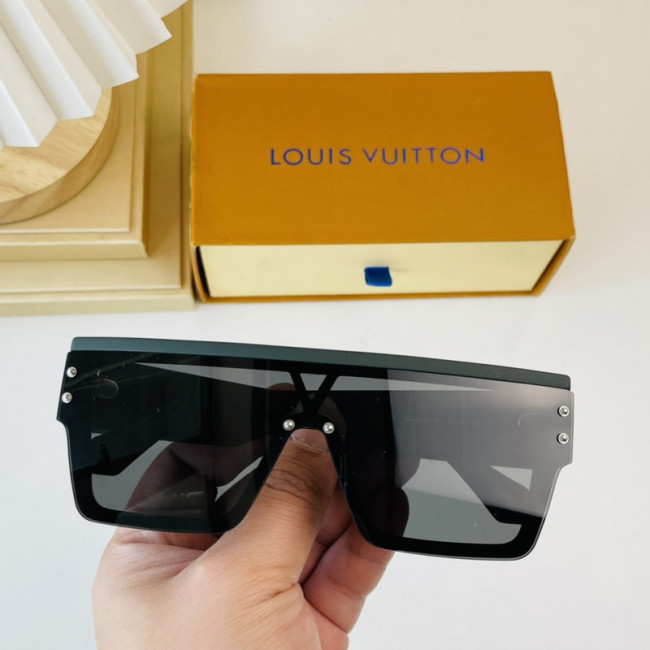 LV Sunglasses AAAA-712