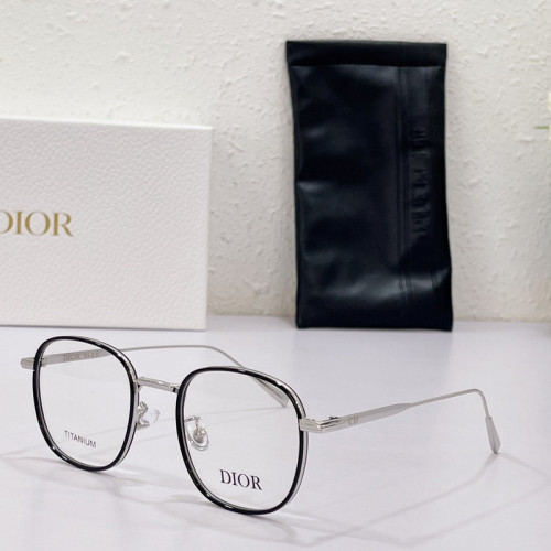 Dior Sunglasses AAAA-657