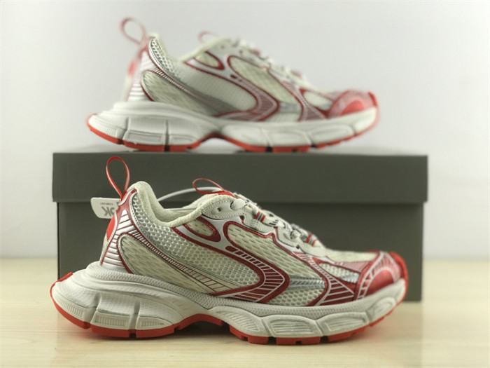 B 17FW Tripe-S High End Sneaker-353