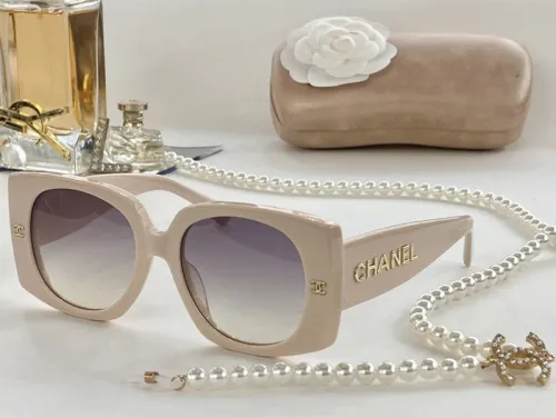 CHNL Sunglasses AAAA-1432