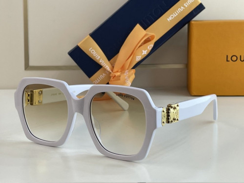 LV Sunglasses AAAA-643