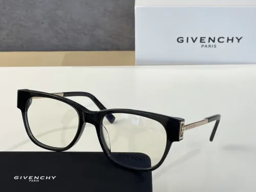 GIVENCHY Sunglasses AAAA-103
