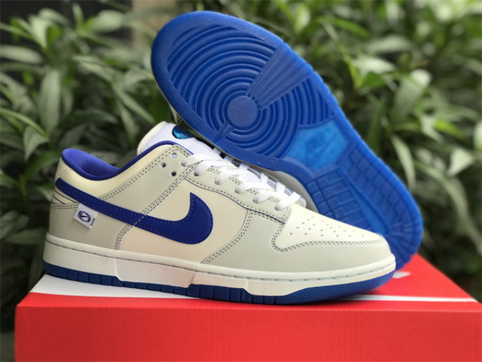 Authentic Nike SB Dunk Low White Blue