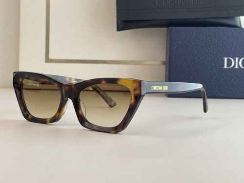 Dior Sunglasses AAAA-1107