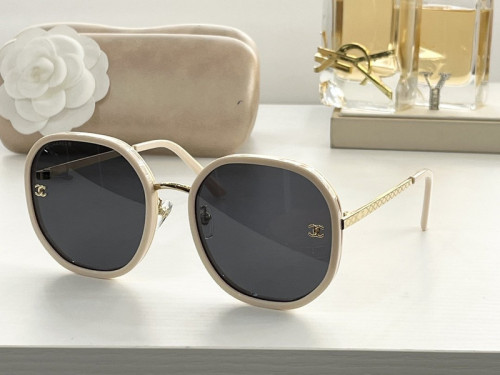 CHNL Sunglasses AAAA-554