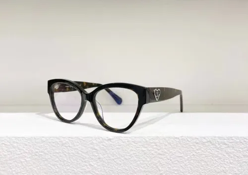 CHNL Sunglasses AAAA-1705