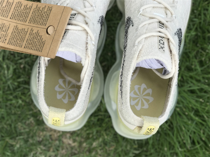 Authentic Nike Air Max Scorpion Cream