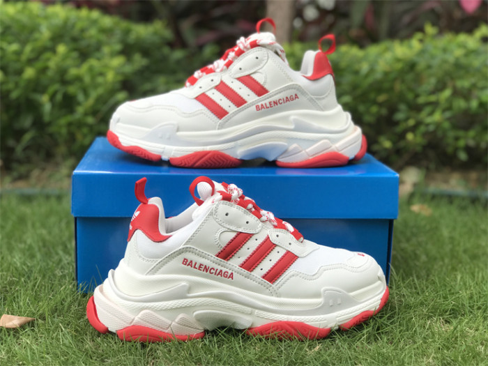 B 17FW Tripe-S High End Sneaker-322