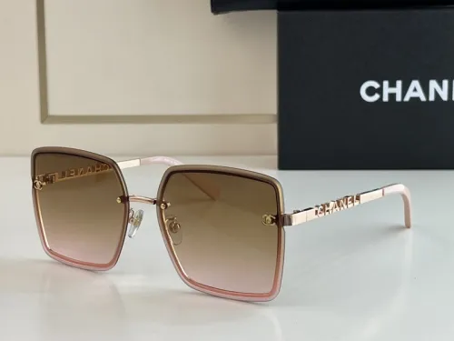 CHNL Sunglasses AAAA-892
