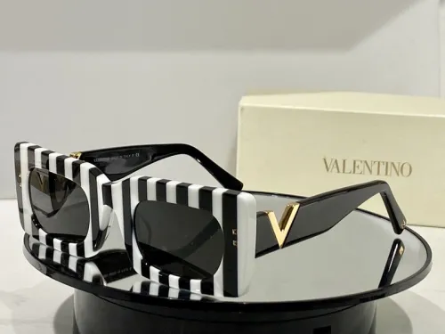 V Sunglasses AAAA-198