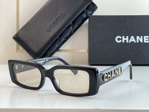CHNL Sunglasses AAAA-074