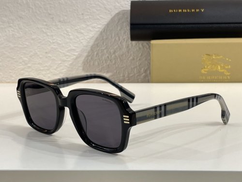 Burberry Sunglasses AAAA-901