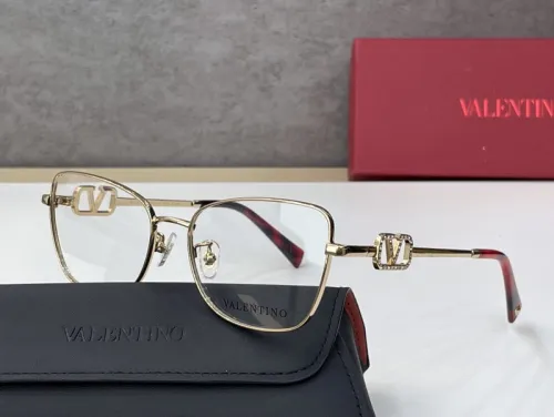 V Sunglasses AAAA-007