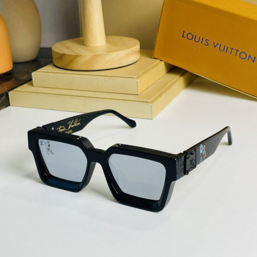 LV Sunglasses AAAA-748