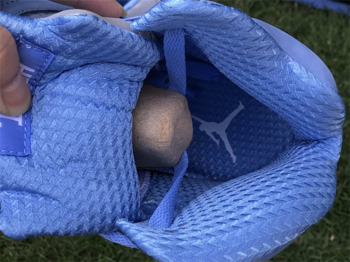 Authentic Air Jordan 5 “UNC