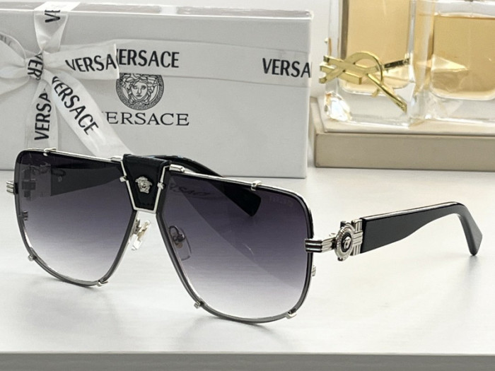 Versace Sunglasses AAAA-324