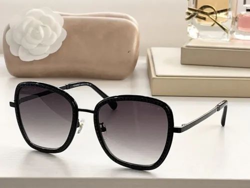CHNL Sunglasses AAAA-176