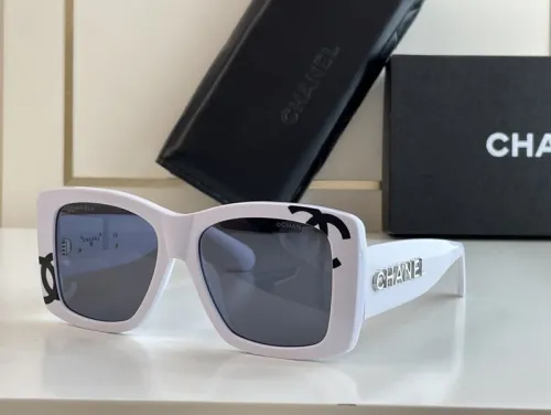 CHNL Sunglasses AAAA-1455