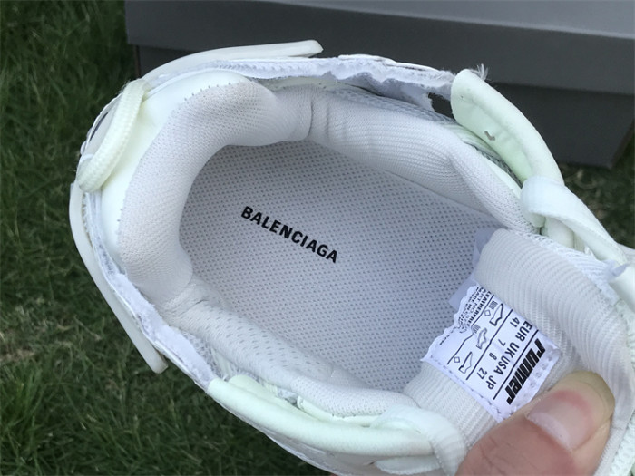 B 17FW Tripe-S High End Sneaker-317