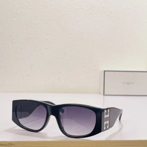 GIVENCHY Sunglasses AAAA-330