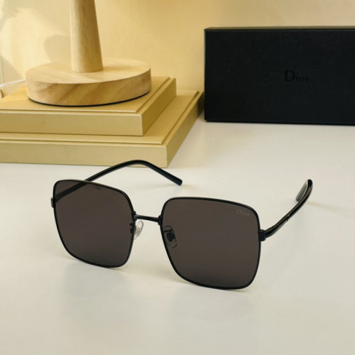 Dior Sunglasses AAAA-542
