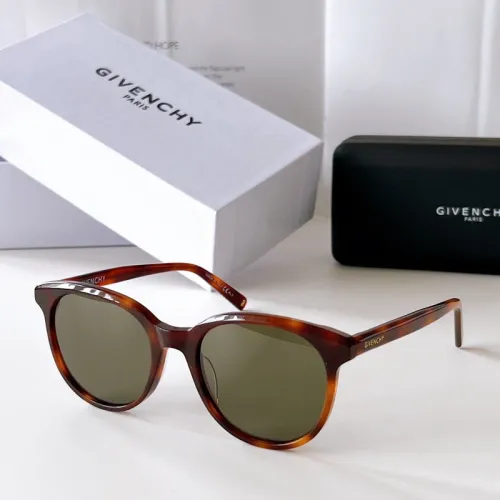 GIVENCHY Sunglasses AAAA-216