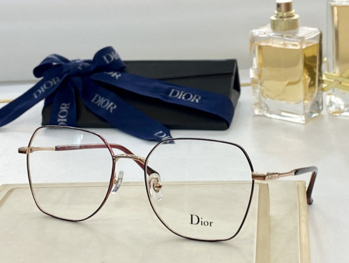 Dior Sunglasses AAAA-535