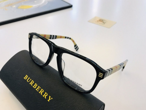 Burberry Sunglasses AAAA-1375