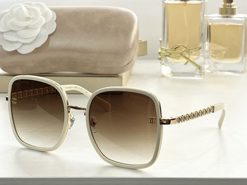 CHNL Sunglasses AAAA-951