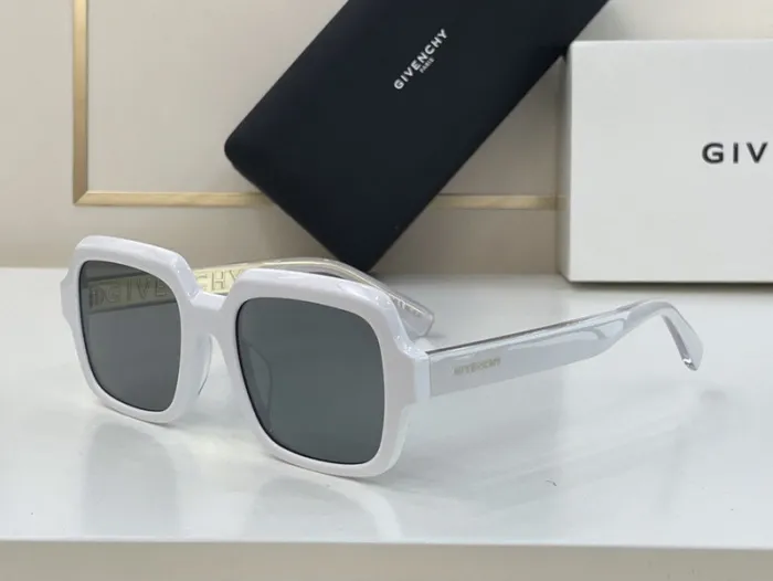 GIVENCHY Sunglasses AAAA-190