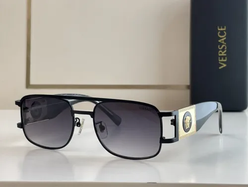 Versace Sunglasses AAAA-1033