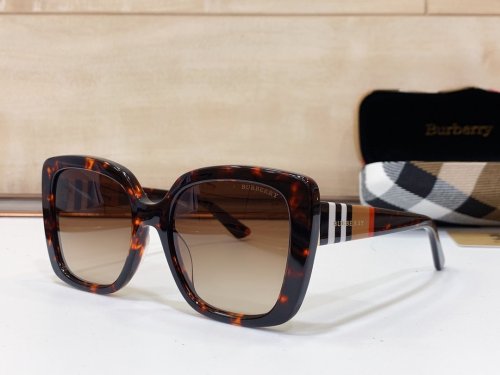 Burberry Sunglasses AAAA-917