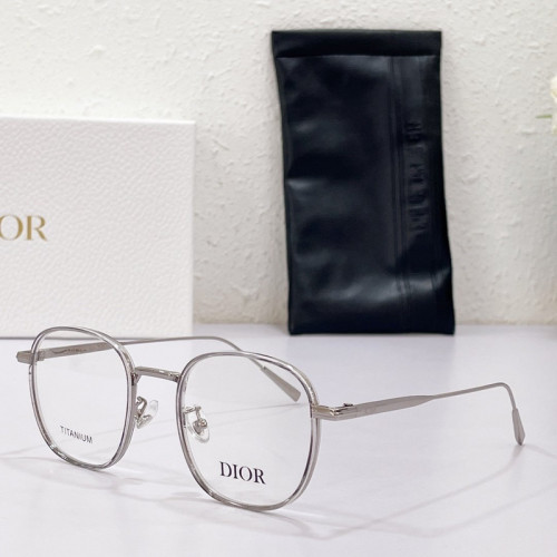 Dior Sunglasses AAAA-662