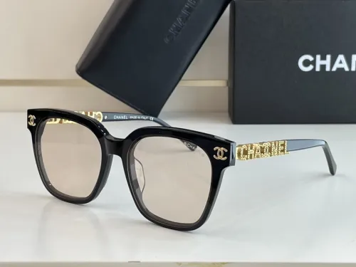 CHNL Sunglasses AAAA-857