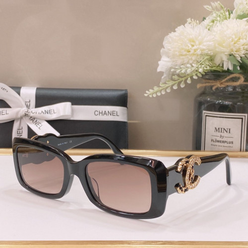 CHNL Sunglasses AAAA-820