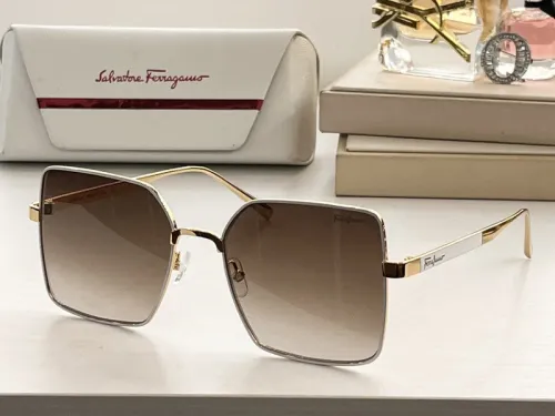 Ferragamo Sunglasses AAAA-402