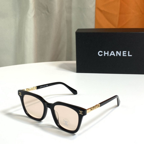 CHNL Sunglasses AAAA-442