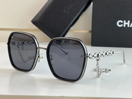 CHNL Sunglasses AAAA-764